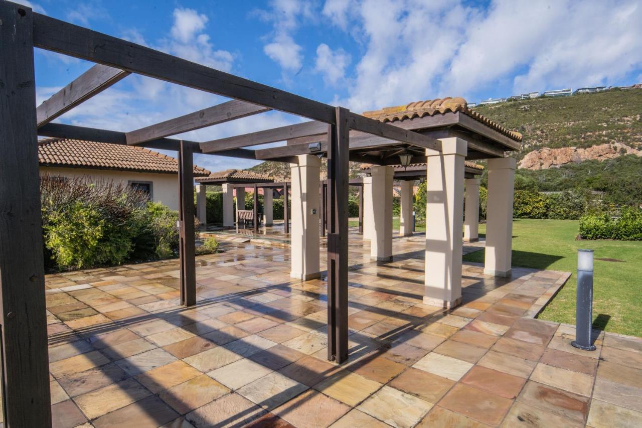 Apartamento Six Whale Rock Gardens With Back Up Power For Load Shedding Plettenberg Bay Exterior foto